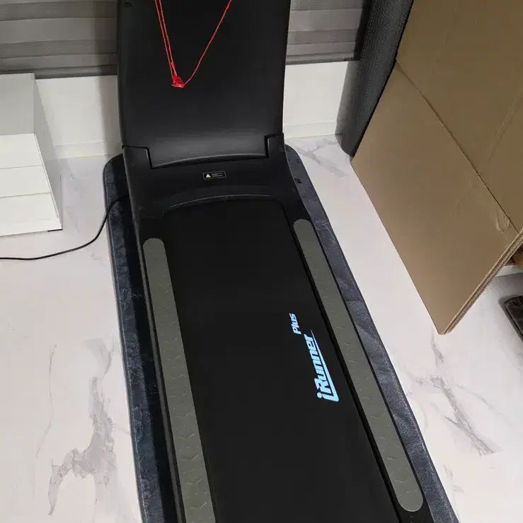[BUNJANG] iRunner Plus Treadmill Black / 아이러너 플러스 런닝머신 블랙색상