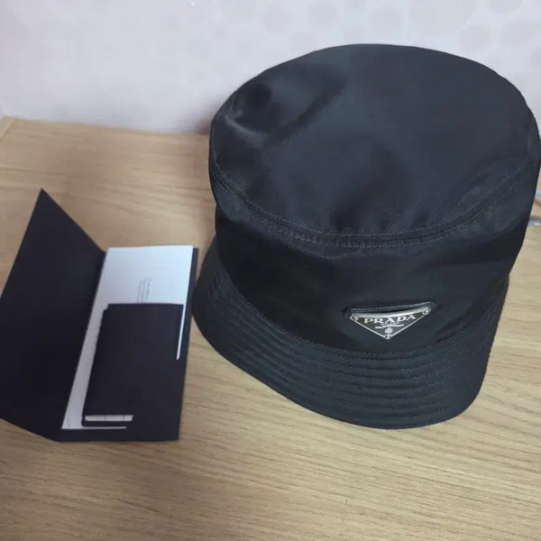 [BUNJANG] Prada Re-Nylon Bucket Hat Black / 프라다 버킷햇 블랙