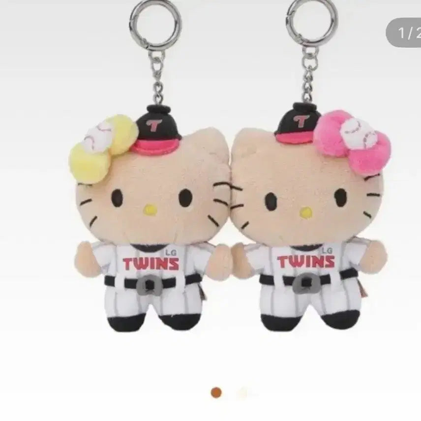[BUNJANG] LG Twins Hello Kitty Magnet Doll Set / lg 트윈스 헬로키티 마그넷 인형