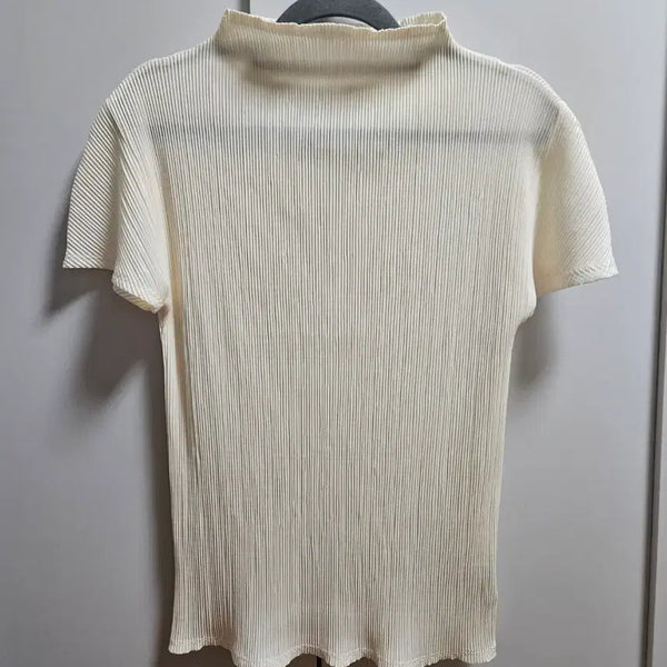 [BUNJANG] LE917 Ivory Pleats Short Sleeve Top + Scarf Set / 르917 아이보리플리츠 반팔+머플러세트