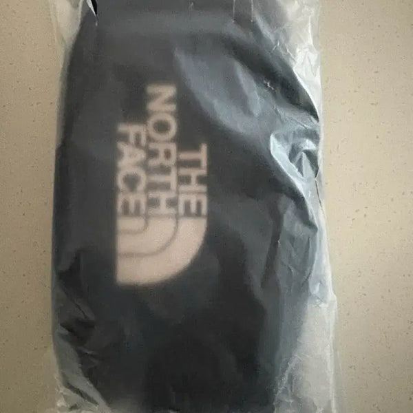 [BUNJANG] The North Face Mini Sling Bag (Black) / 노스페이스 미니 슬링백 (블랙, 새상품)