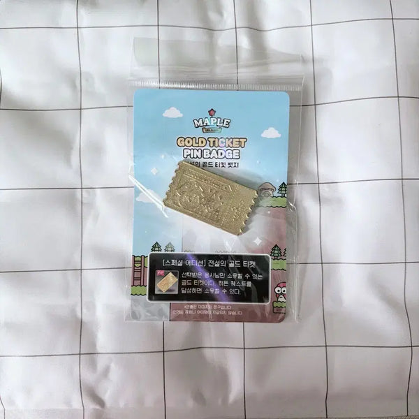 [BUNJANG] MapleStory Gold Ticket Pin Badge Lotte World / 메이플스토리 골드 티켓 핀뱃지 롯데월드