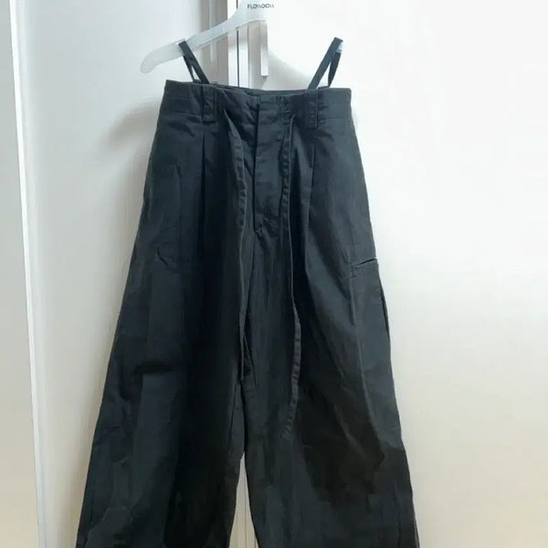[BUNJANG] Satur Pintuck Cargo Pants with String Belted / satur 핀턱 카고팬츠 스트링 벨티드