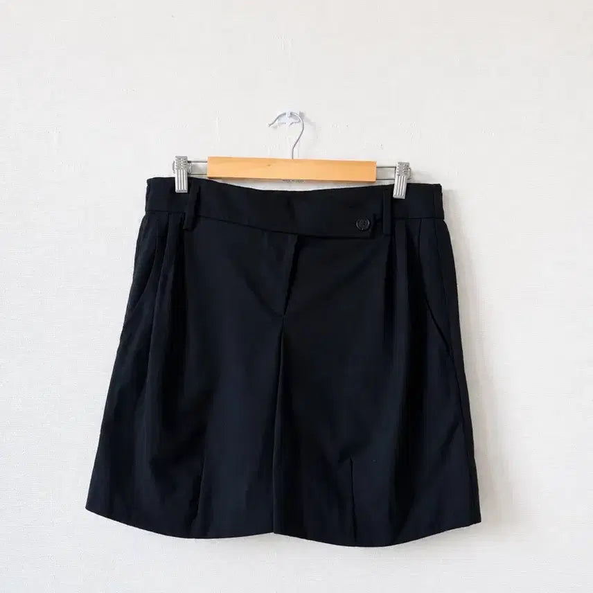[BUNJANG] TIME Homme et Femme Italy Silk Blend Black Shorts 64-94 (31.5 inches) / 한섬 타임 이태리 실크 혼방 블랙 반바지 64-94 (31.5인치)