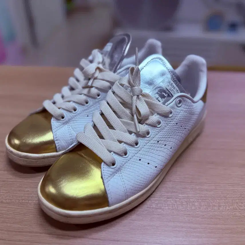 [BUNJANG] Adidas Stan Smith Metallic Gold Sneakers / 이디디스 스탠스미스 메탈릭골드 팝니다.