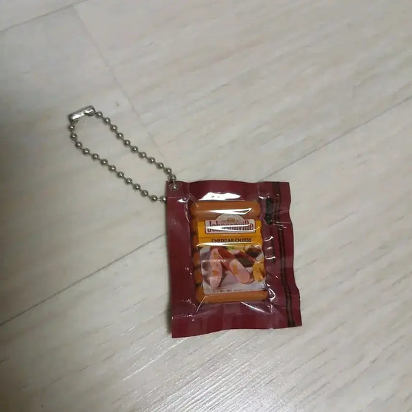 [BUNJANG] Johnsonville Cheddar Cheese Flavor Gacha Miniature Keychain / 일본 가챠 존슨빌 소시지 식품 미니어쳐 키링