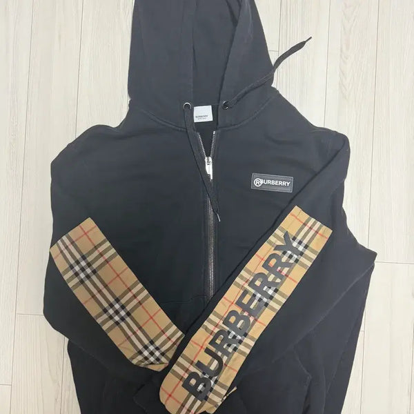 [BUNJANG] Burberry Check Hooded Zip-Up Black L (Set) / 버버리 체크 후드 집업 블랙 L (세트)