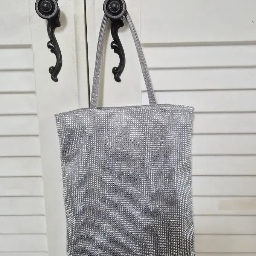 [BUNJANG] Zara Cubic Shoulder Bag Silver / 자라 큐빅 숄더백 실버