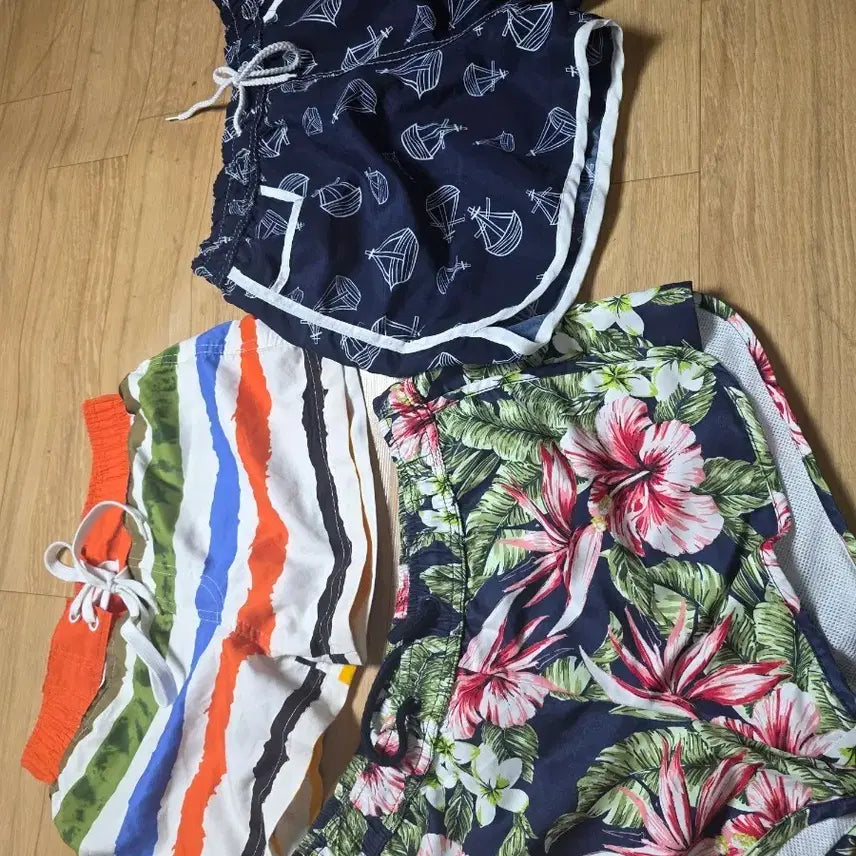 [BUNJANG] Beach Swim Shorts Set (3 Items) / M.90.  73.비치수영복 반바지 3종 일괄.여자실착용1회 상태좋아요
