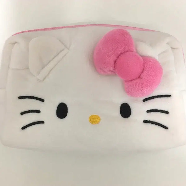[BUNJANG] Daiso Hello Kitty Large Pouch / [미사용] 다이소 헬로키티 키티 파우치 대형 미소녀 핀터레스트