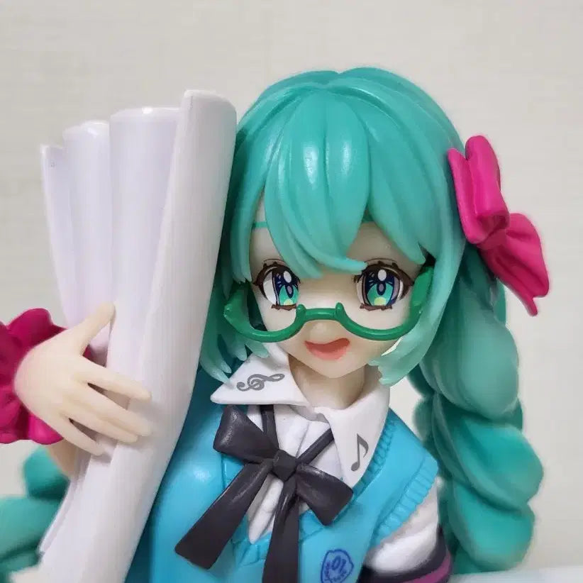 [BUNJANG] Hatsune Miku 16th Anniversary In-kyung School Uniform Figure / 급처) 하츠네 미쿠 16주년 피규어 인경 교복 미소녀 피규어