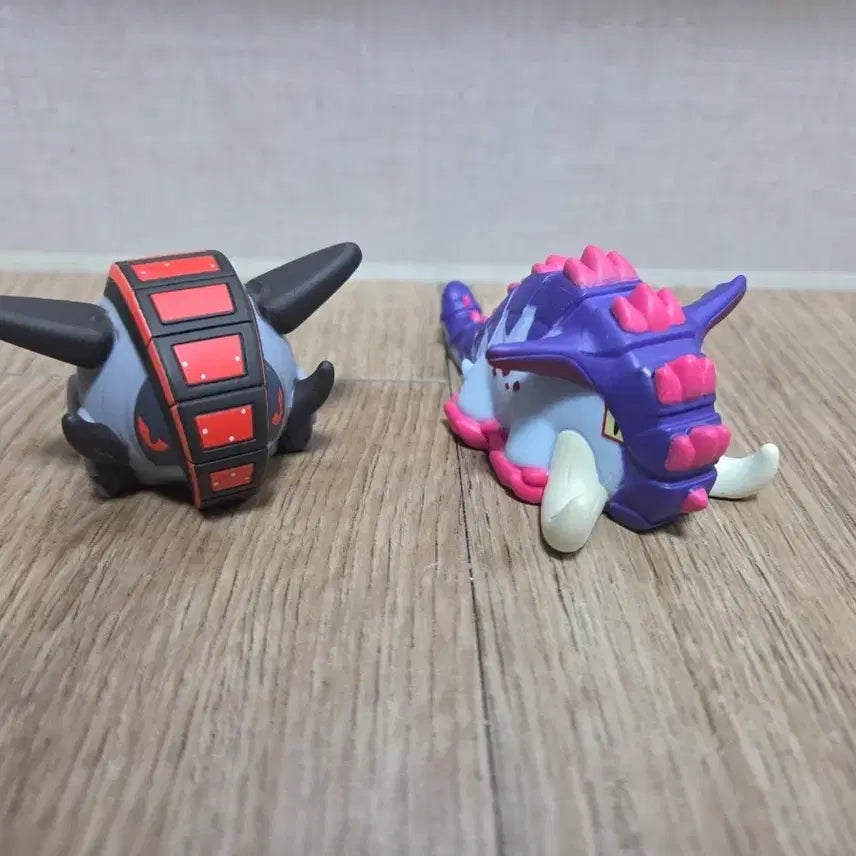 [BUNJANG] Pokemon Pyrrhic & Ursaluna Finger Puppet Sofubi Figure / 포켓몬 피규어 무쇠바퀴 위대한엄니 손가락인형 소프비 키즈