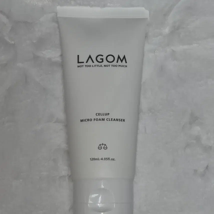 [BUNJANG] LAGOM Cellup Micro Foam Cleanser 120ml / 라곰 셀럽 마이크로 폼 클렌저 120ml