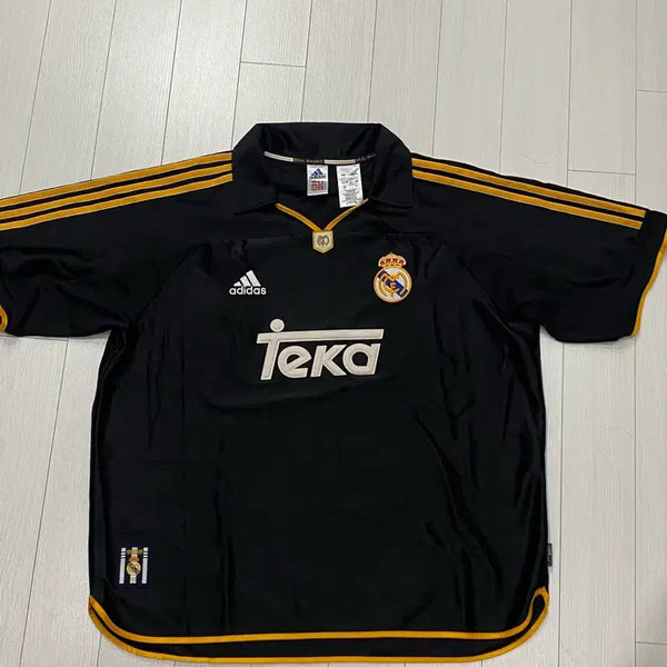 [BUNJANG] Real Madrid 99/00 Replica Jersey Black / 99/00 레알마드리드 복각 유니폼 블랙