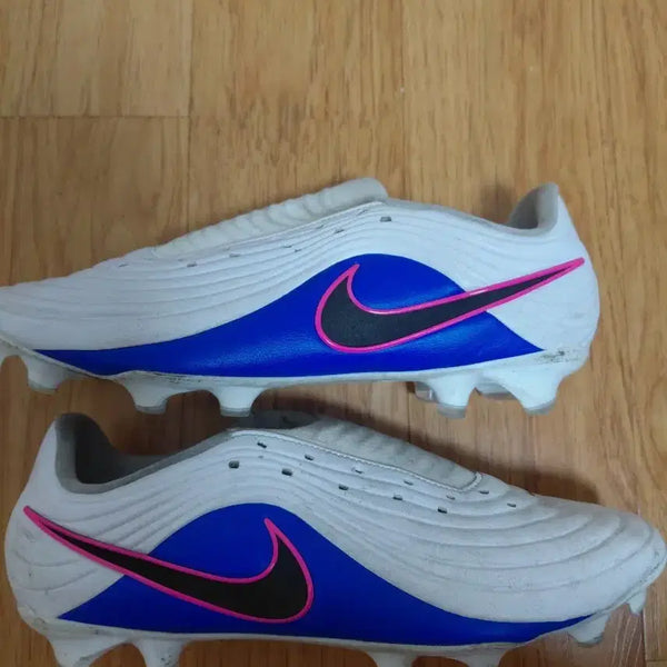 [BUNJANG] Nike Maestro Academy FG Football Boots / 나이키 마에스트로 아카데미 축구화