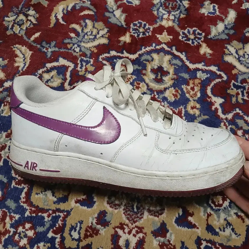 [BUNJANG] Nike Air Force 1 White Purple Swoosh (245) / (245) 나이키 에어포스1 화이트 퍼플스우시 흰보