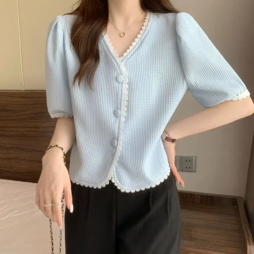 [BUNJANG] Lace Trim V-Neck Puff Sleeve Jacket Blouse / 레이스 배색 브이넥 퍼프 자켓겸 블라우스