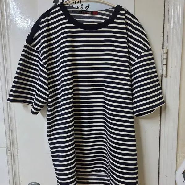 [BUNJANG] J.S.A. Fahrenheit Stripe Short Sleeve T-Shirt XL / 지이크 파렌하이트 스트라이프 반팔 XL