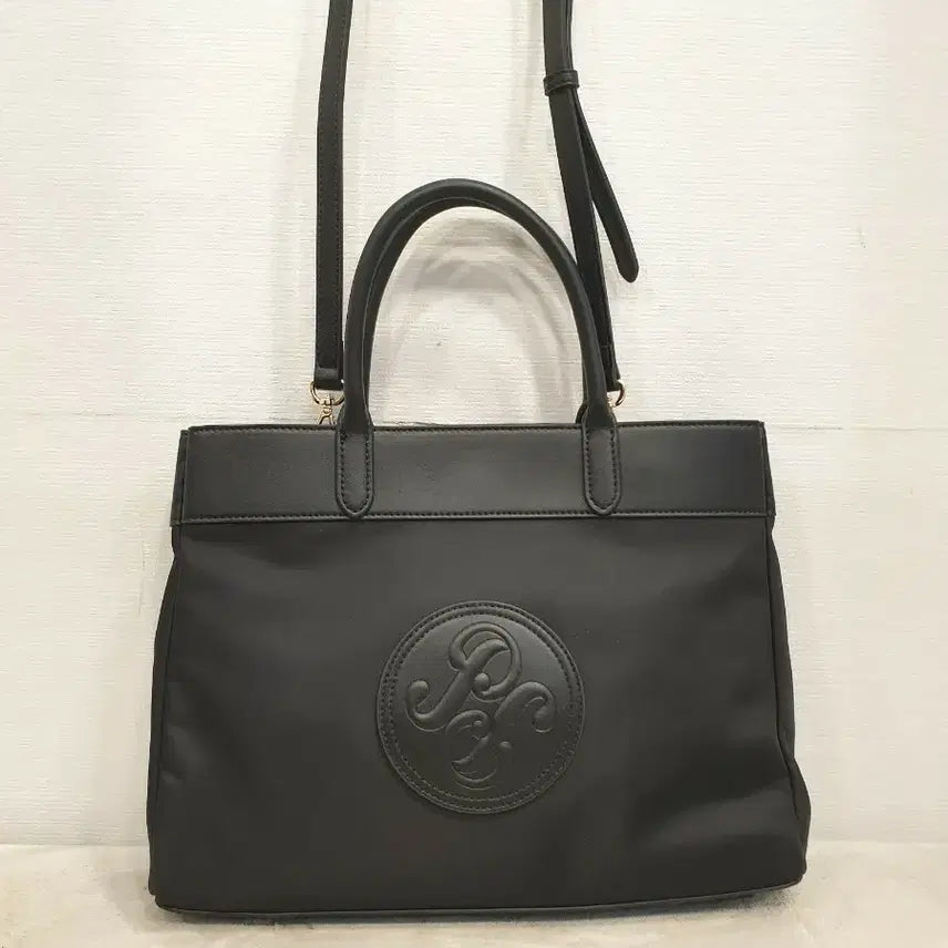 [BUNJANG] Pierre Cardin Lightweight Black Tote Shoulder Crossbody Bag / 거의새거)  피에르가르뎅 가벼운 블랙 토트백 숄더백 크로스백