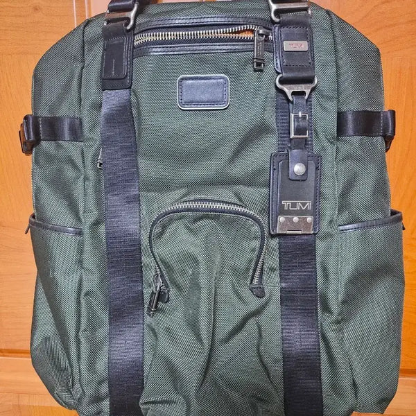 [BUNJANG] Tumi Backpack Olive Green / 투미 백팩 올리브 그린