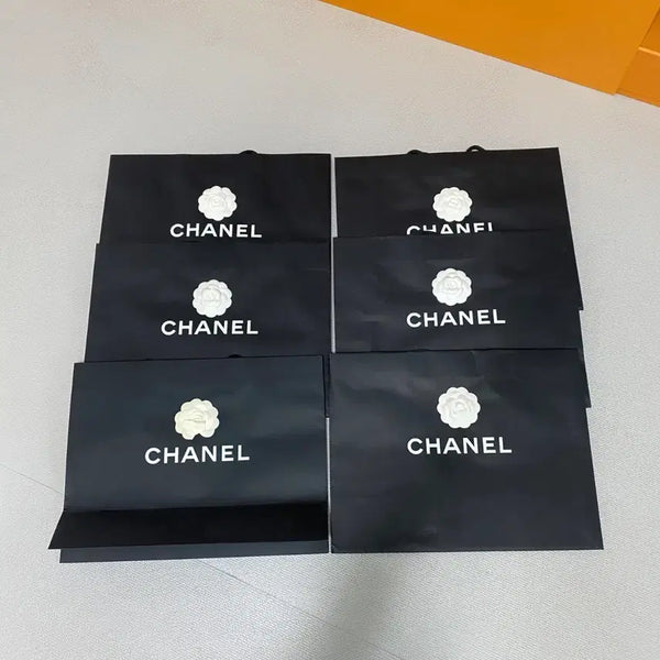 [BUNJANG] Chanel Shopping Bag Set (Set of 6) / 샤널 쇼핑백 (43*33*16) 6장 일괄