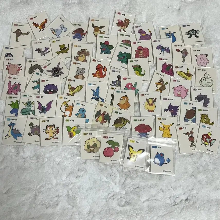 [BUNJANG] Pokemon Sticker Set (64 pcs) 30th Anniversary / 포켓몬 띠부씰 64장 일괄 30주년