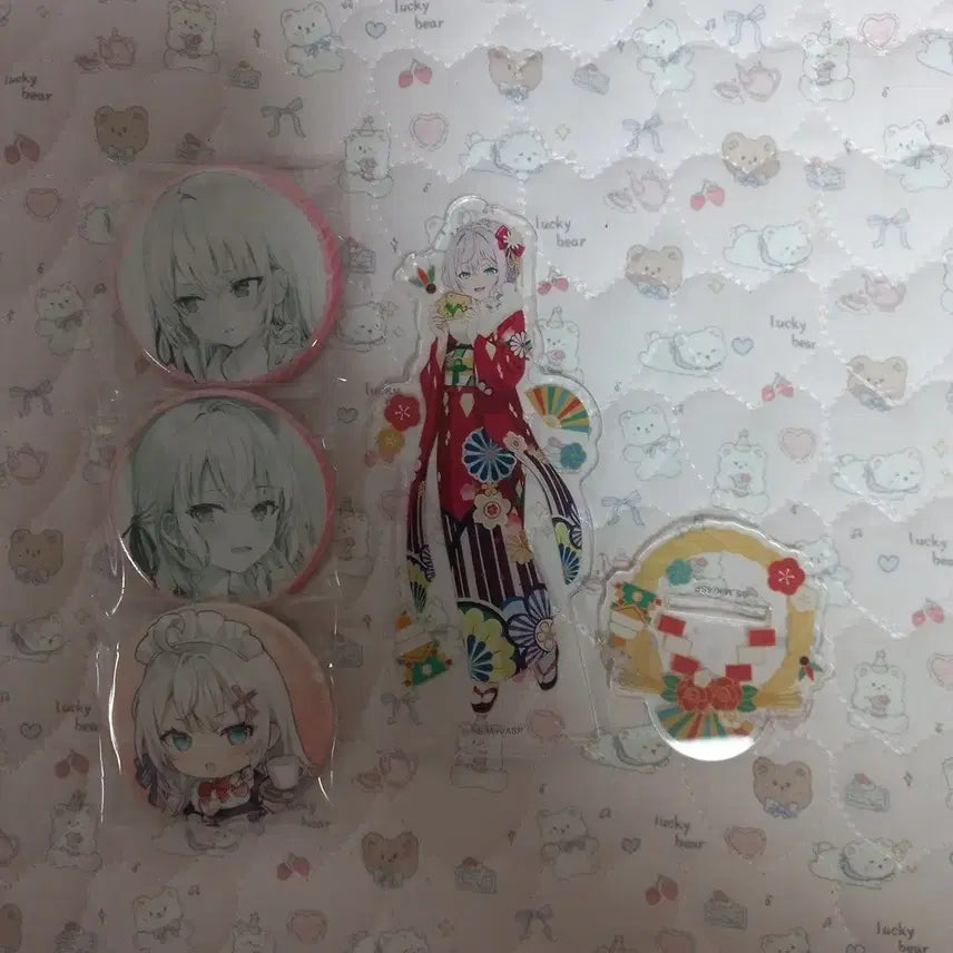 [BUNJANG] Rush Boyo Acrylic Stand & Can Badge Bundle Set / 러시부끄 아크릴 스탠드 캔뱃지 양도