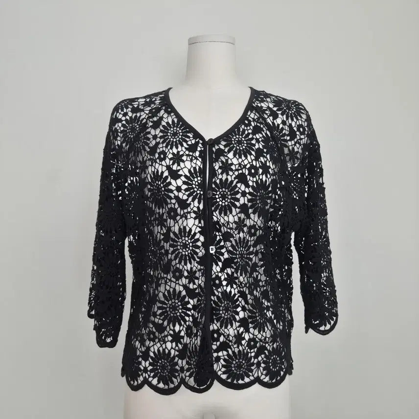[BUNJANG] Black Flower Crochet Lace Cardigan Japanese Vintage / 블랙 플라워 크로셰 레이스 가디건 일본빈티지
