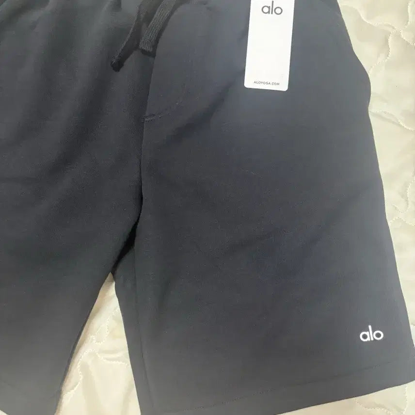 [BUNJANG] ALOO Shorts (New) / 오늘만!!! 알로 반바지(새제품)