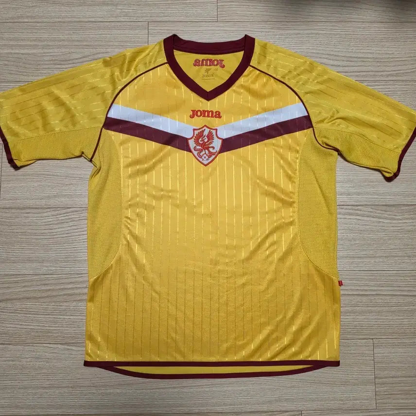 [BUNJANG] Gwangju FC 2011 Inaugural Jersey (Size 100) / 광주FC 2011 원년 유니폼 (100)