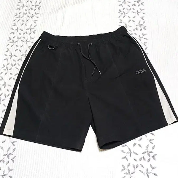 [BUNJANG] Code Graphy Windbreaker Shorts Size 32 / 코드그라피 바람막이반바지 32인치 기장48