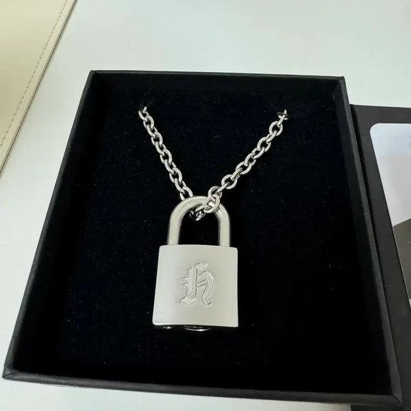 [BUNJANG] Hyunjin Necklace / 현진목걸이