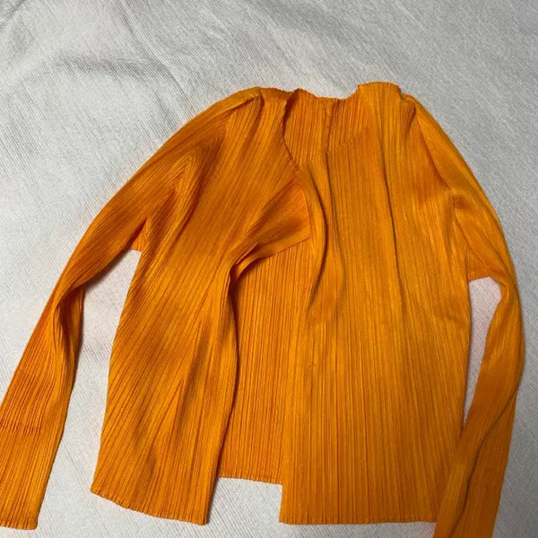 [BUNJANG] Pleats Please Monthly Cardigan Orange Size 4 / 플리츠플리즈 정품 먼슬리 가디건 4사이즈 오렌지