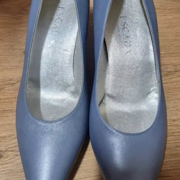 [BUNJANG] Escada Leather Pumps Shoes (Size 6 / 230mm) / 에스까다 펌프스 구두 6사이즈 230mm