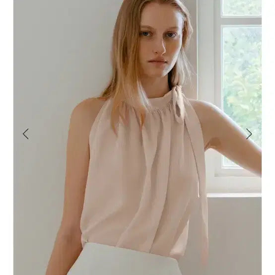 [BUNJANG] BAU Halterneck Blouse Light Pink / 새상품) 비에이유 BAU 홀터넥 블라우스 라이트 핑크