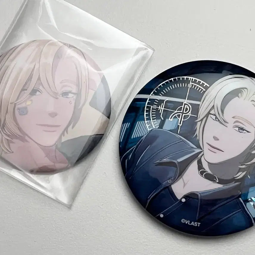 [BUNJANG] PLAVE Noah "Black Noah" Badge & Xblush Magazine Special Edition Badge Bundle Set / 플레이브) 노아 대쉬 흑노아 뱃지, Xblush 잡지 특전 뱃지 일괄