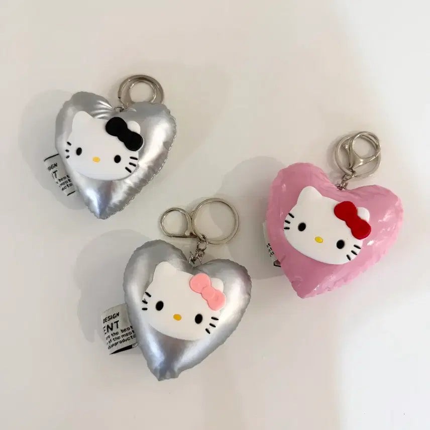 [BUNJANG] Sanrio Hello Kitty Padded Heart Cushion Keychain / (바로배송)수입 산리오 헬로키티 하트 실버 핑크 쿠션 키링 키홀더 폰꾸