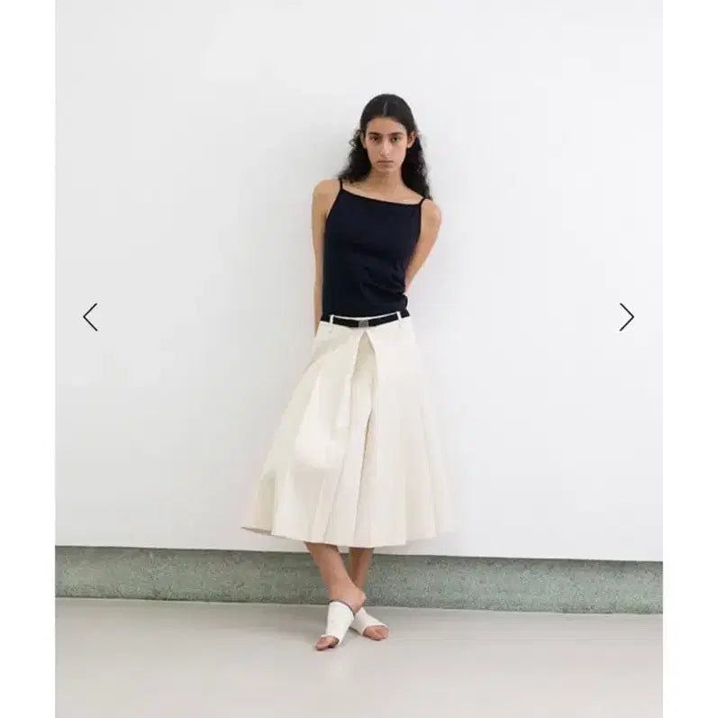 [BUNJANG] LE17SEPTEMBRE Katy Pleated Skirt Beige / LE17SEPTEMBRE 케이티 플리츠 스커트 르셉템버