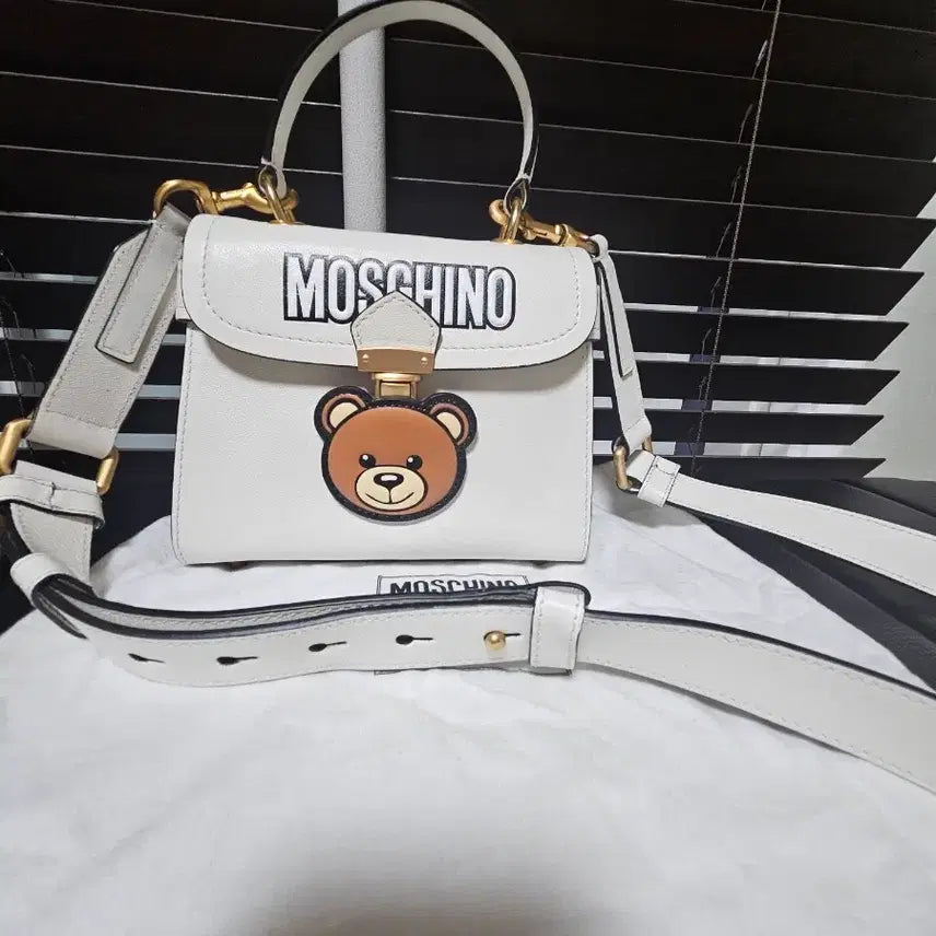 [BUNJANG] Moschino Teddy Bear Hidden Lock Tote Bag & Crossbody Bag / 모스키노 테디베어 히든락 토트백&크로스백