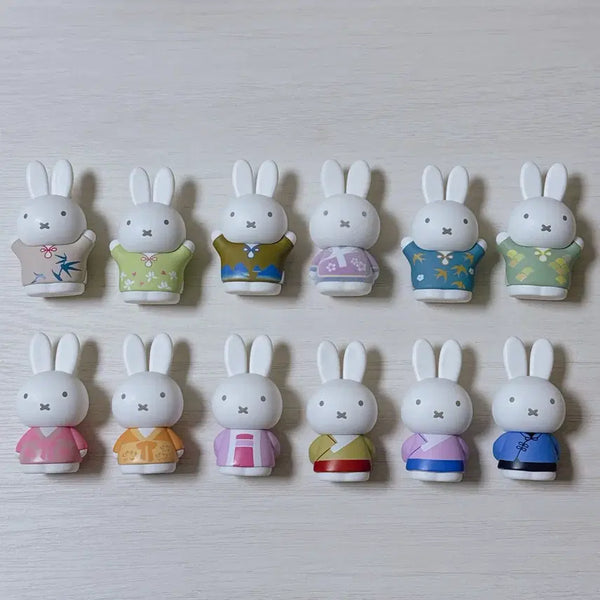 [BUNJANG] Miffy Traditional Costume Figure Bundle Set (12 Types, Includes Hidden Version) / 미피 전통의상 피규어 히든포함 12종 일괄