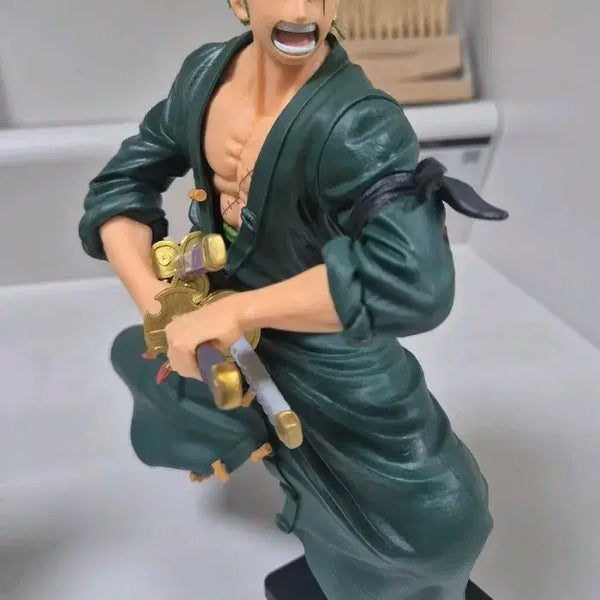[BUNJANG] Banpresto One Piece Roronoa Zoro Grandista Figure / 반프레스토 원피스 Grandista 롤로노아 조로 피규어
