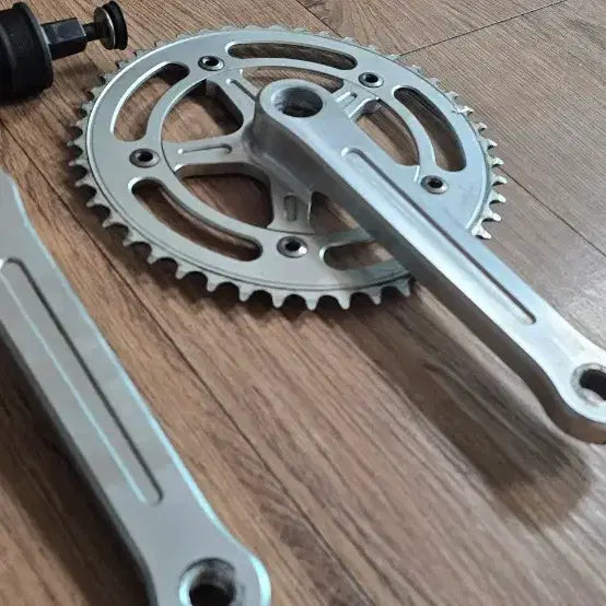 [BUNJANG] Classic Design Pixie Single Gear Crankset / 클래식 디자인 픽시 싱글기어 크랭크셋