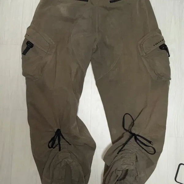 [BUNJANG] Hyein Seo Military Cargo Pants Khaki Size 4 / Hyein seo 혜인서 밀리터리 카고팬츠 카키 4사이즈