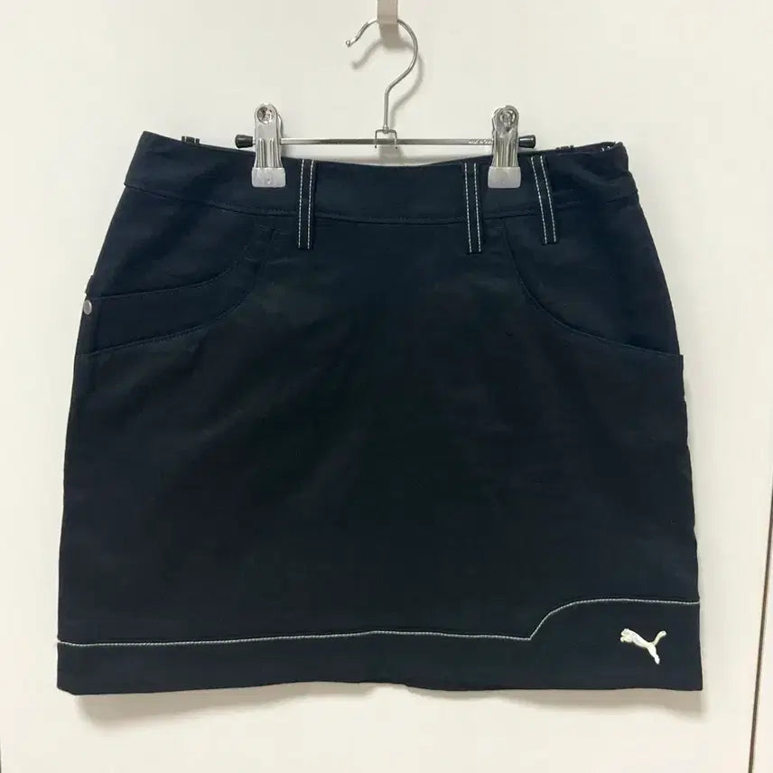 [BUNJANG] Puma Vintage Black Embroidered Logo Cotton Mini Skirt / 일본 푸마 빈티지 스커트 데드스탁 유일매물 블랙 로고 디테일 자수 희귀템