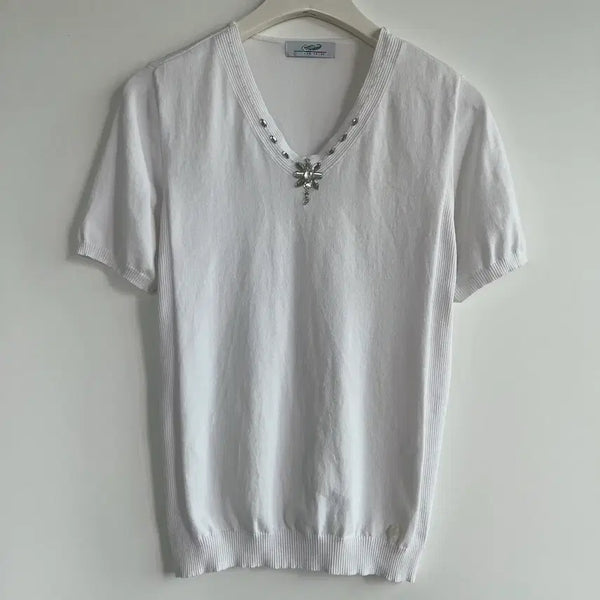 [BUNJANG] Crocodile Rhinestone V-Neck Short Sleeve Knit White 95 / 크로커다일 비즈 큐빅 반팔 95 화이트 니트