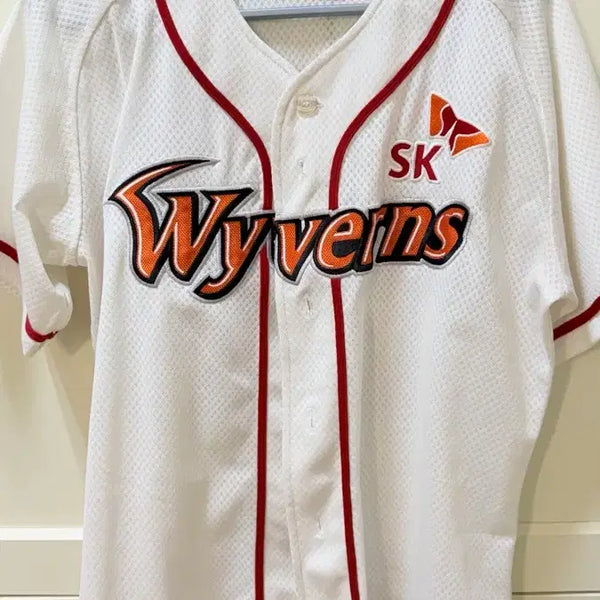 [BUNJANG] Choi Jeong SSG Landers Signed Baseball Jersey (SK Wyverns Era) / SK 와이번스 최정 유니폼 SSG 랜더스 (타선수 친필사인)
