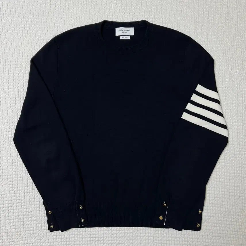 [BUNJANG] Thom Browne Milano Stitch Gold Button Knit Sweater / (당일배송 정품) 톰브라운 밀라노스티치 금장 니트