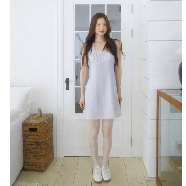 [BUNJANG] Flowii Shirring Lace Dress / 플로이 flowii 셔링 레이스 드레스 shirring lace dres