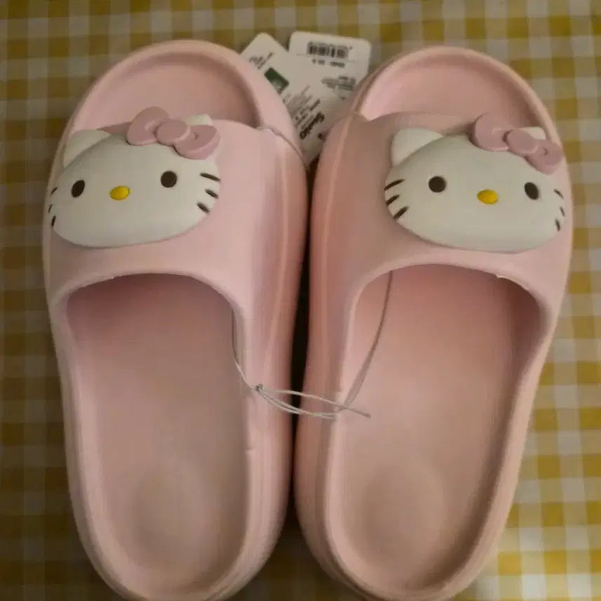 [BUNJANG] Hello Kitty Slippers 240mm / 헬로키티 슬리퍼 240mm (새상품)
