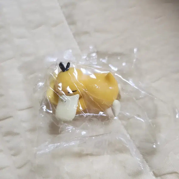 [BUNJANG] Pokemon Soda Golduck Figure / 포켓몬 소다 음료수 피규어 고라파덕 팝니다